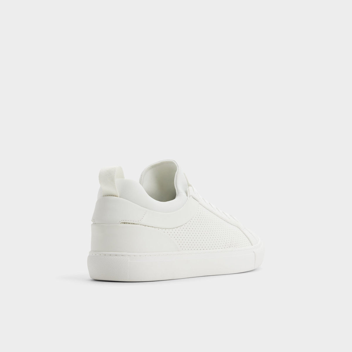Xavier in White 14204477 - Low top sneaker | Aldo Featured