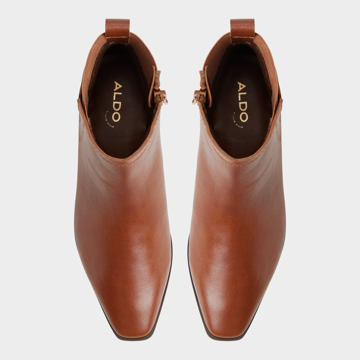 Raneldar in Medium Brown - Chelsea boot, Block heel | Aldo Essential