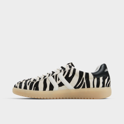 Chicsneaker White/Black Women's Aldo Sport Club - Low top sneaker, Cup sole | Aldo Premium