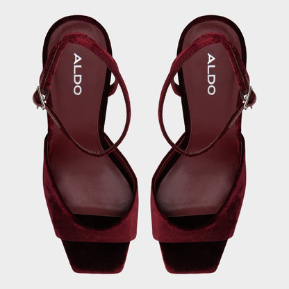 Alisonn in Bordo -  | Aldo Recommended