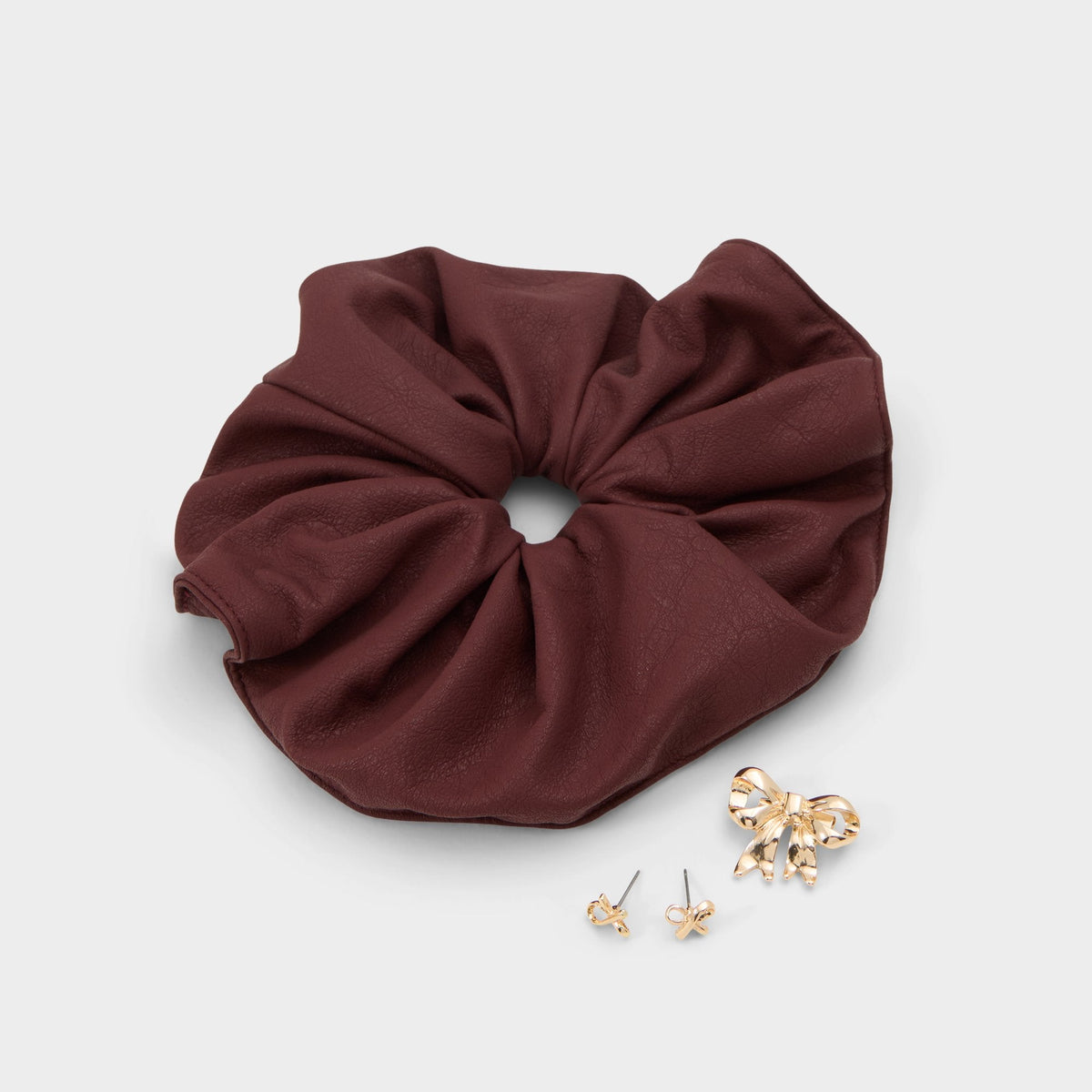Sleighbelle in Brown - Bag charm | Aldo Featured
