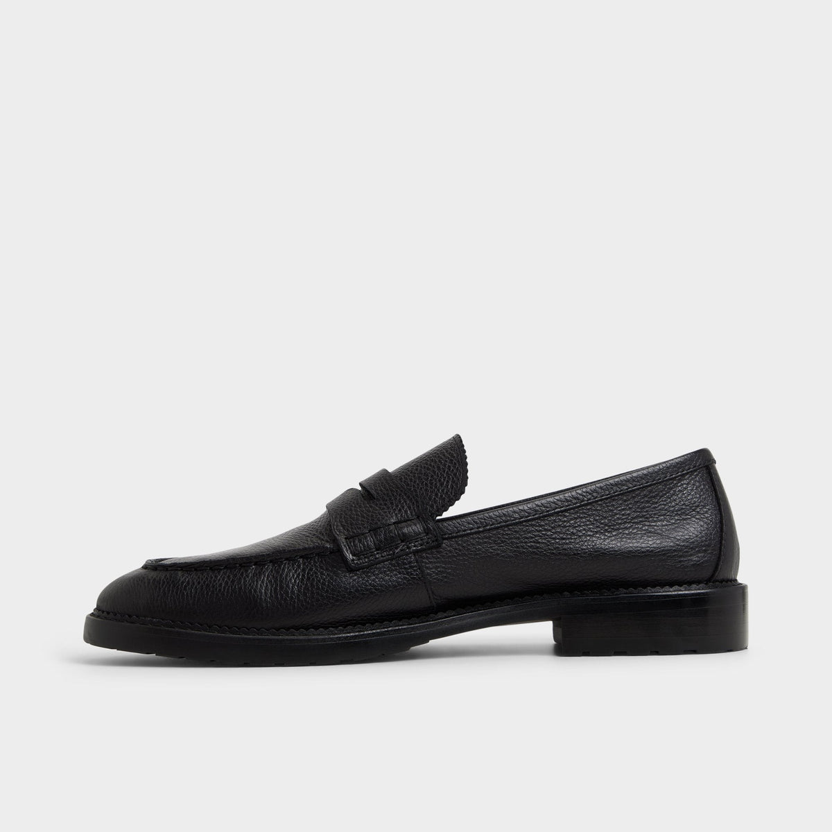 Melvillee in Open Black - Loafer | Aldo Essential