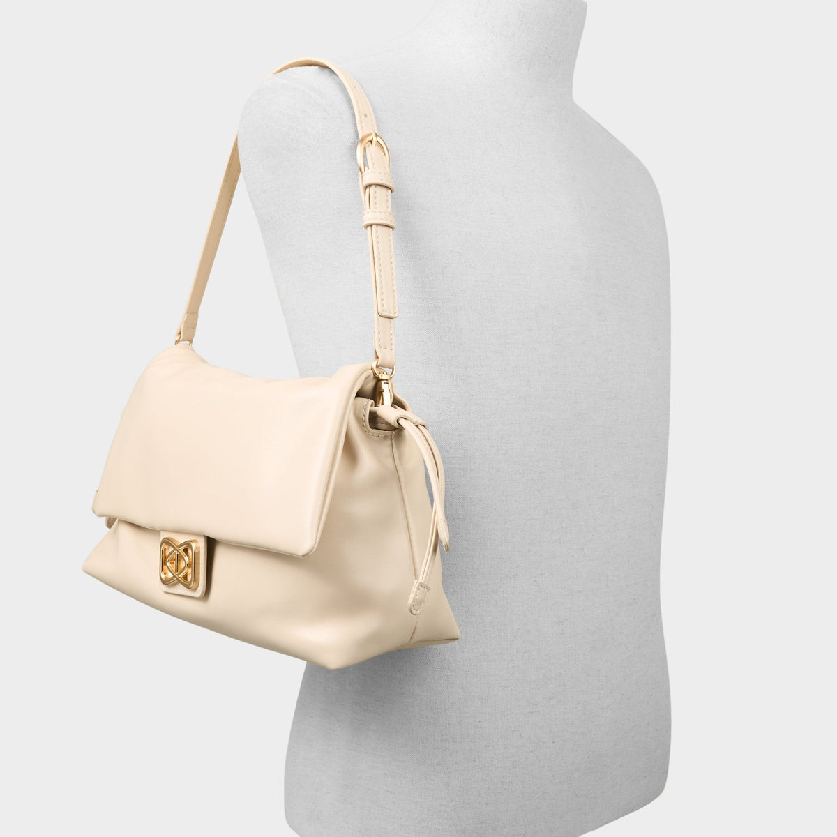 Eelinoraa in Cream - Crossbody bag | Aldo Essential