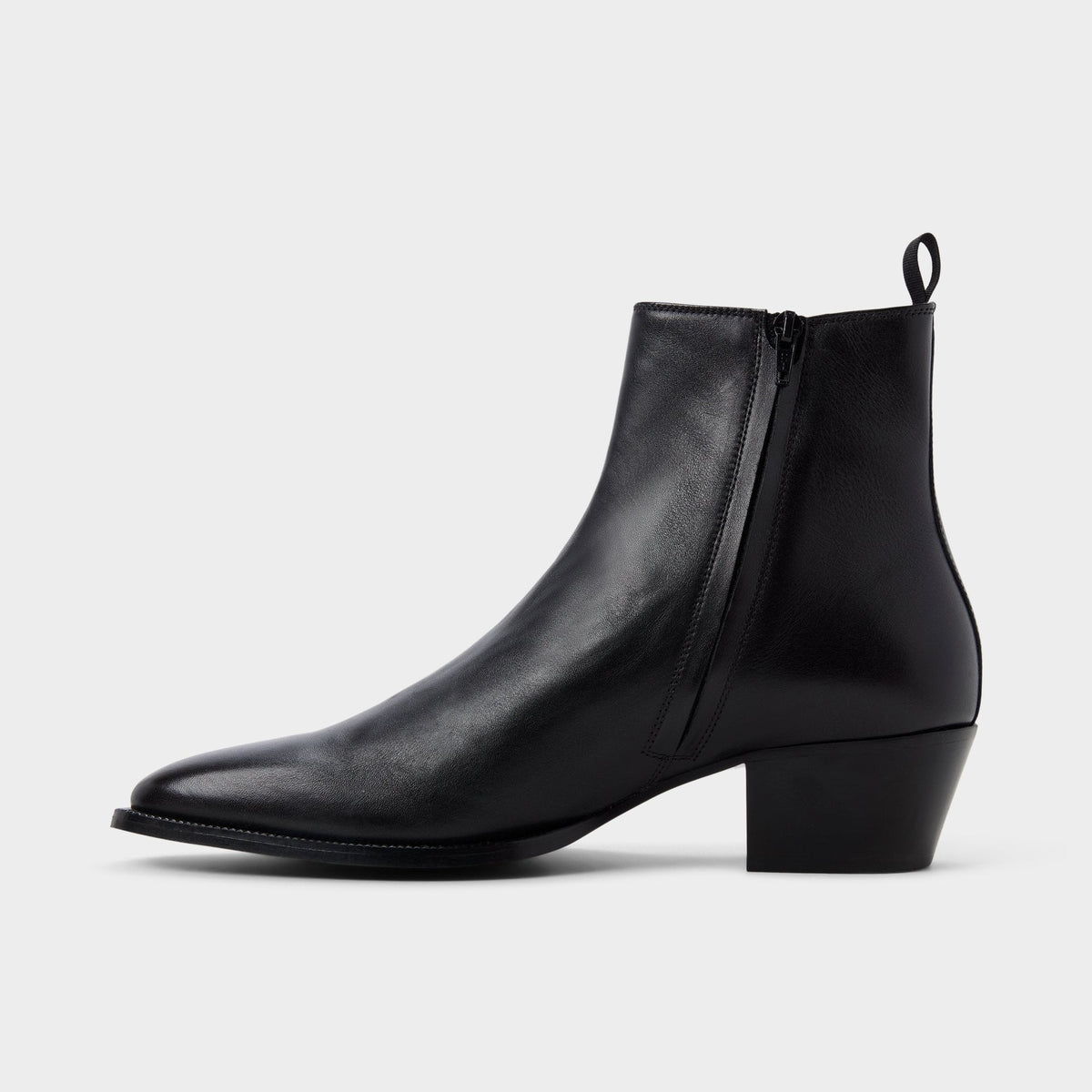 Jako in Black - Chelsea boot, Block heel | Aldo Classic