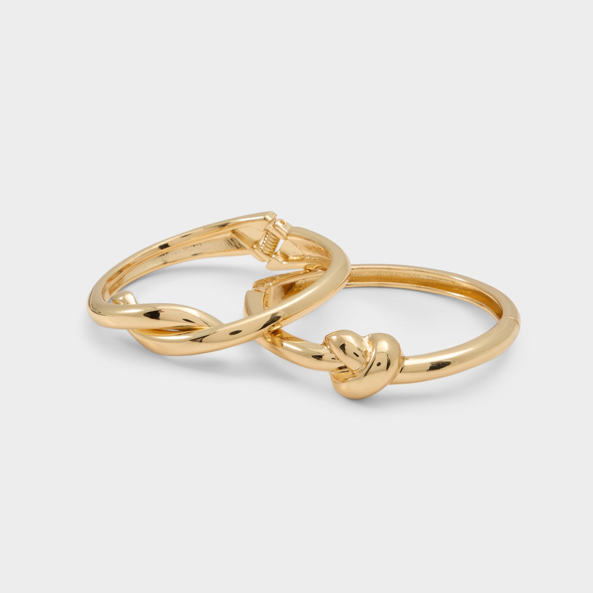 Knotts in Gold - Bangle bracelet | Aldo Signature